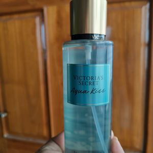 AQUA KISS BODY MIST