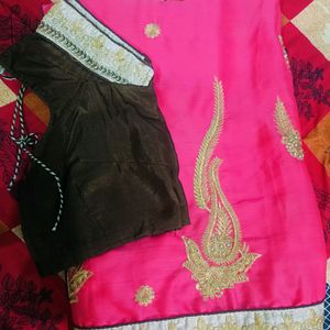 Pink Jari Embellished Saree With Set Brown Blouse
