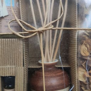 Hamper Aroma Reed Diffuser -Lavender