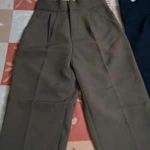 2 Pant Combo Set