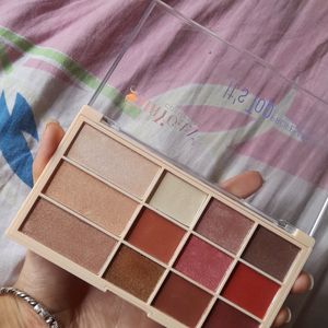 Shryoan Eyeshadow &highliter