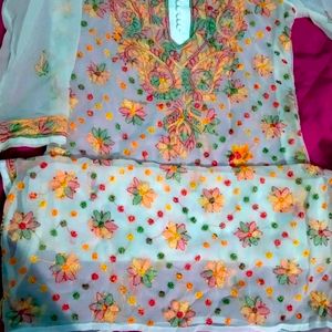 Chickenkari Embroidery Kurti N Shrara Set