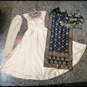 Banarasi Ethnic Wear Gown With Duppatta And Leggings