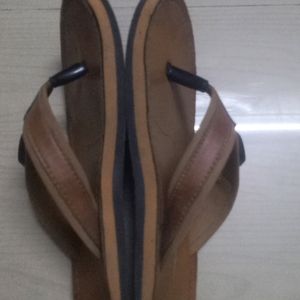 Trendy/Casual/ Everytime/ Daily Wear Slippers Sale