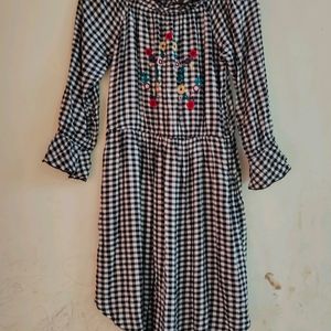 Easybuy Black And White Checked Dress