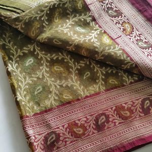 Excellent Condition All Over weaving Saree