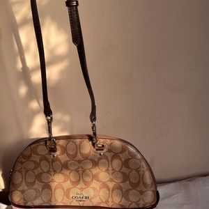 Coach Sierra Handbag🌼