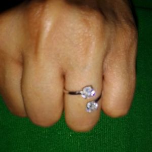 Beautiful Crystal Ring