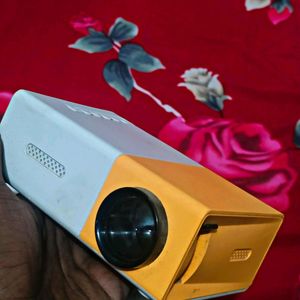 YG 300 Projector With Good Condition