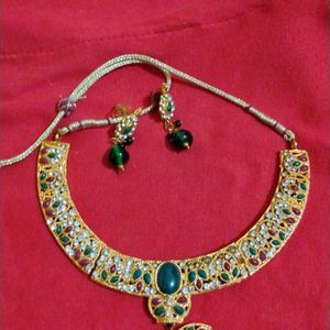 Necklace Set