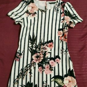 Dorothy Perkins Floral Dress