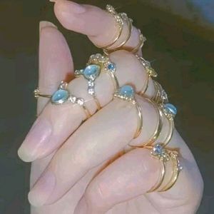 17 Vintage Rings