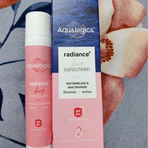 Aqualogica Radiance + Dewy Sunscreen