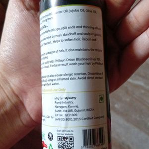 Onion Black Seedha Hair Oil With Oiling Tool