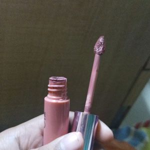 Weightless Matte Mousse Lip And Cheek Color