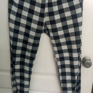 White Black Cheaks Pant