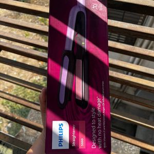 PHILIPS NourishCare No heat damage with Vitamin E