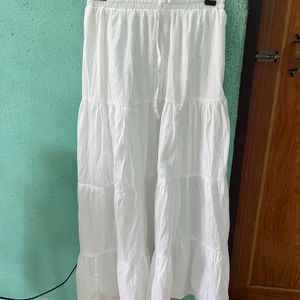 Y2K White Skirt ❤️(new)