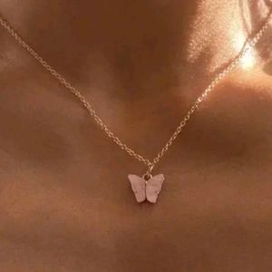 Elegant Chain With Butterfly Pendant