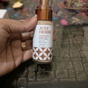 Just Herbs Hydrating Skin Tint