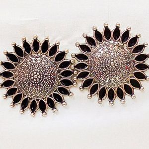 Black Flower Earrings