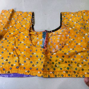 Elegant Yellow Cotton Blouse – Gently Worn