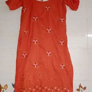 Beautiful Dupatta Kurti Set