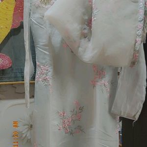 Beautiful Women Suit set