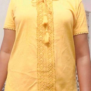 Smart Yellow Top