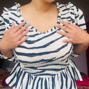 Zebra Top