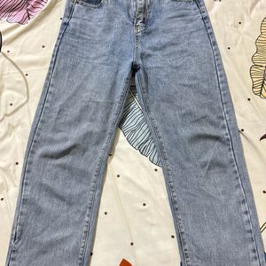 High Waist Cropped Straight Jeans