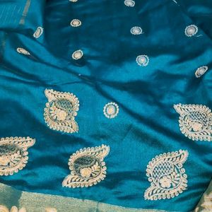 Only Pallu Side Design