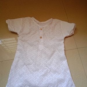 Girls Chikenkari Kurti