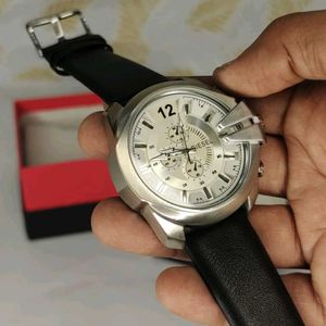 Diesel Men Watch In Sale New Pcs