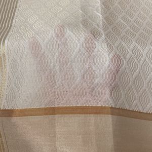 New Off White Golden Zari Saree For Grabs