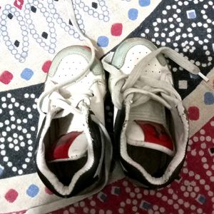 Very Beautiful Baby Footwear...