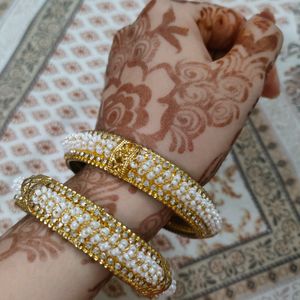 Stylish Golden And White Bangles