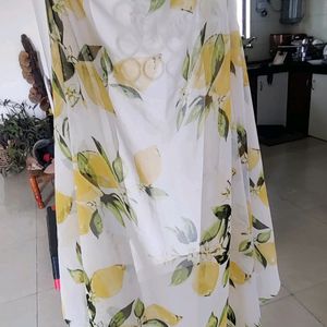 Shrug / Yellow/ Floral/ Jacket / Sleeveless