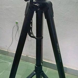 Tripod