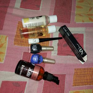 3 EYELINERS + SHAMPOO + CONDITIONER + JOJOBA OIL