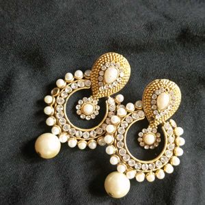 An Elegant Piece Of Earing