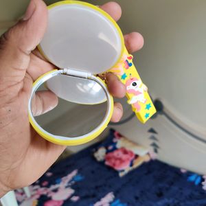 Unicorn Mirror Keychain (Yellow Colour)