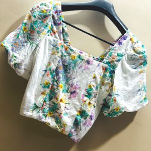 White Floral Balloon Sleeve Crop Top