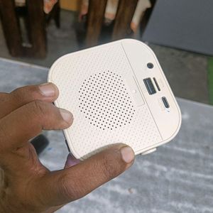 WIRELESS  BLUETOOTH SPEAKERWIRELESS KARAOK