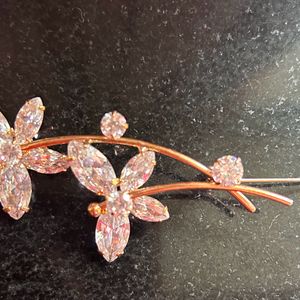 Sparkling Brooch