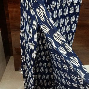 Gerua Printed Kurta Women