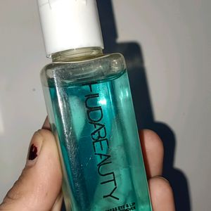 New Huda Beauty Makeup Remover Liquid 🌺