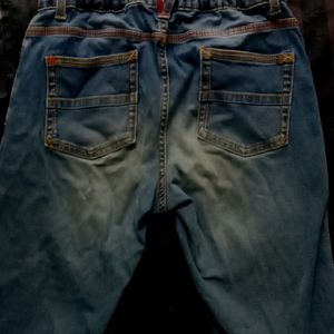 BOYS JEANS