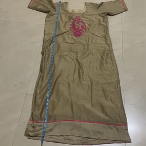 Kurti In Combo For Women’s