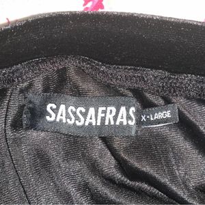 SASSAFRAS Black Accordian Pleated Velvet Finish Flared Skirt